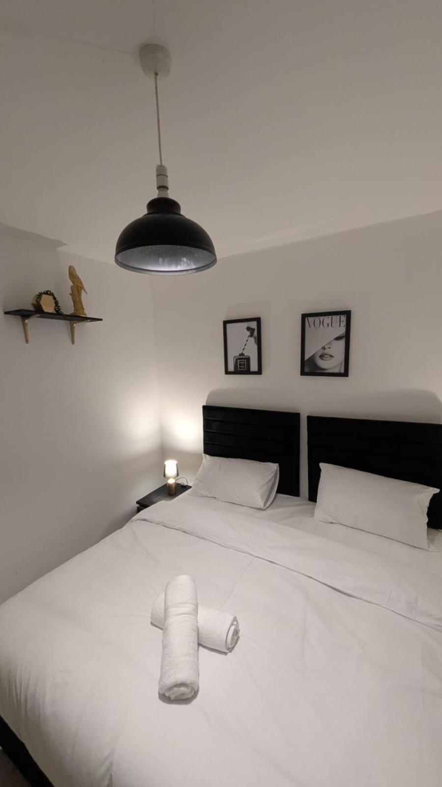 Delightful 2 Bed Ground Floor East By Rebby Sleeps 4 Near Canning Town Station Appartamento